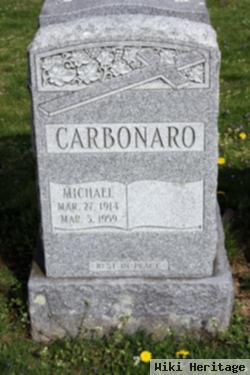 Michael Carbonaro