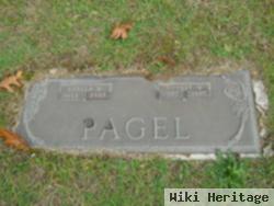 Luella M Pagel