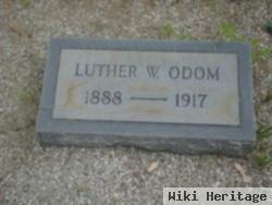 Luther W Odom