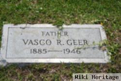 Vasco R Geer