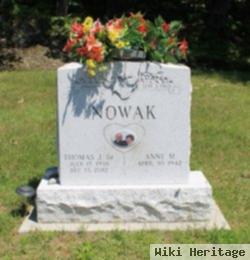 Thomas James Nowak, Sr