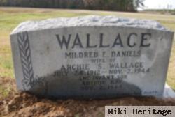 Mildred Ellen Daniels Wallace