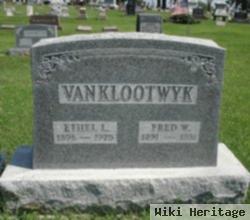 Fred W Vanklootwyk