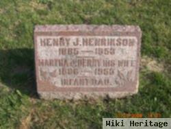 Martha J Derry Henrikson