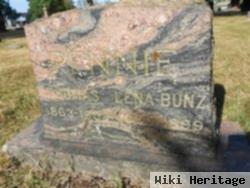 Lena Bunz Pennie