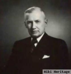 Dr Rees H Hughes