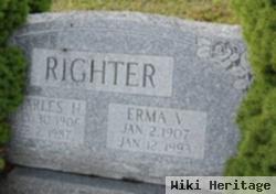 Erma V Righter