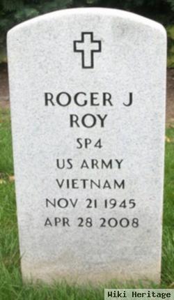 Roger J Roy