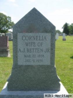 Cornelia Adriana Vanderlinden Betten