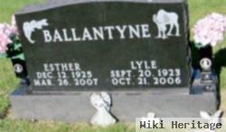 Lyle "bones" Ballantyne