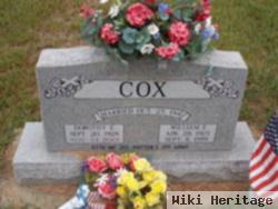 Dorothy E Cox