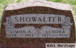 Lenora Showalter