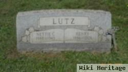 Nettie C Lutz