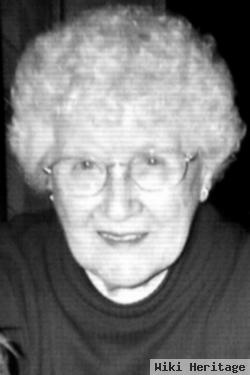 Viola L Halvorson Brown