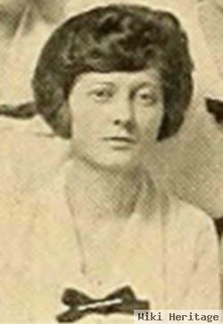 Lillian M Kirwin