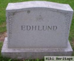 Elizabeth S Edhlund