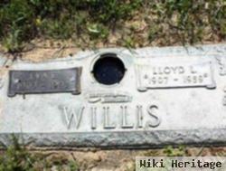 Lloyd L. Willis