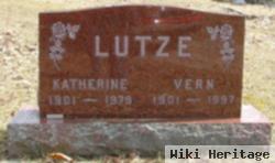 Katherine Lutze