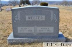 Anna L Weeter