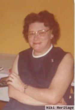 Shirley May Quinn Linger