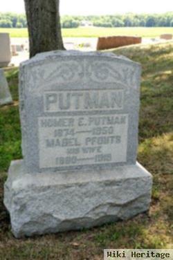 Mabel Pfouts Putman