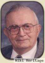 Lowell Edwin Tetzloff