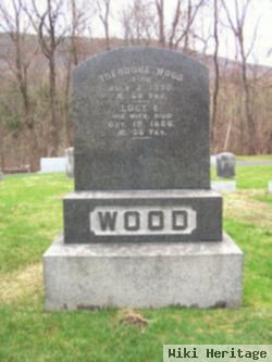 Lucy E Pratt Wood