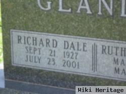 Richard Dale Glandt