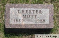 Chester Mott