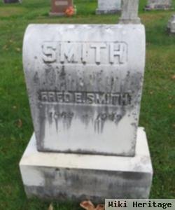 Fred E Smith