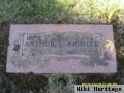 Arthur F Richter