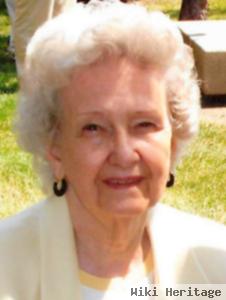 Betty B. "mimi" Burns Atchley