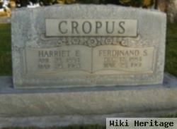 Harriet E Cropus