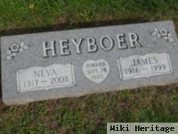 Neva Heyboer