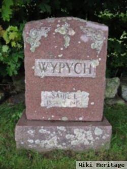 Sadie L Wypych