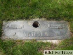 Oswald L Swiggum