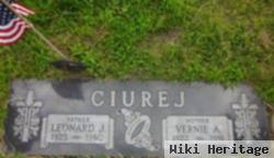 Vernie A. Micek Ciurej