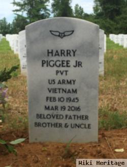 Harry Piggee, Jr