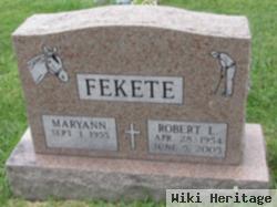 Robert L Fekete