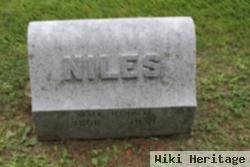 Niles White