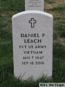 Daniel Phero Leach, Jr