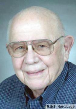 Dr Robert H. "bob" Gengler