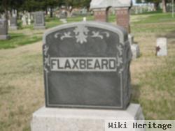 Retta Flaxbeard