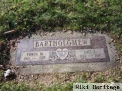 Lois E Bartholomew