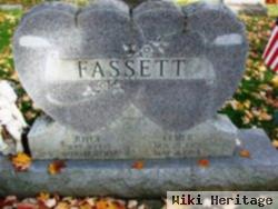 Joyce Aline Lamont Fassett