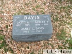 Albert P Davis