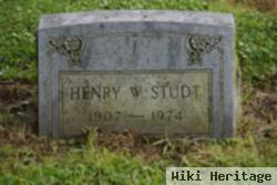 Henry W Studt