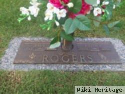 Edith L Rogers