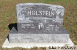 Karen E Holstein