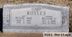 William F Boyles